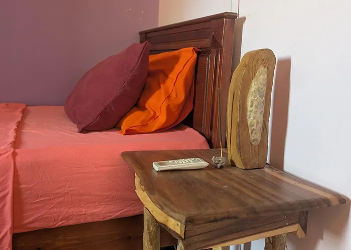 Single With Shared Bathroom - House Of Ra Privatunterkunft