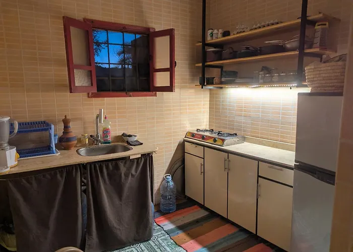 Single With Shared Bathroom - House Of Ra Privatunterkunft *